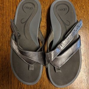Silver Abeo comfortable sandals